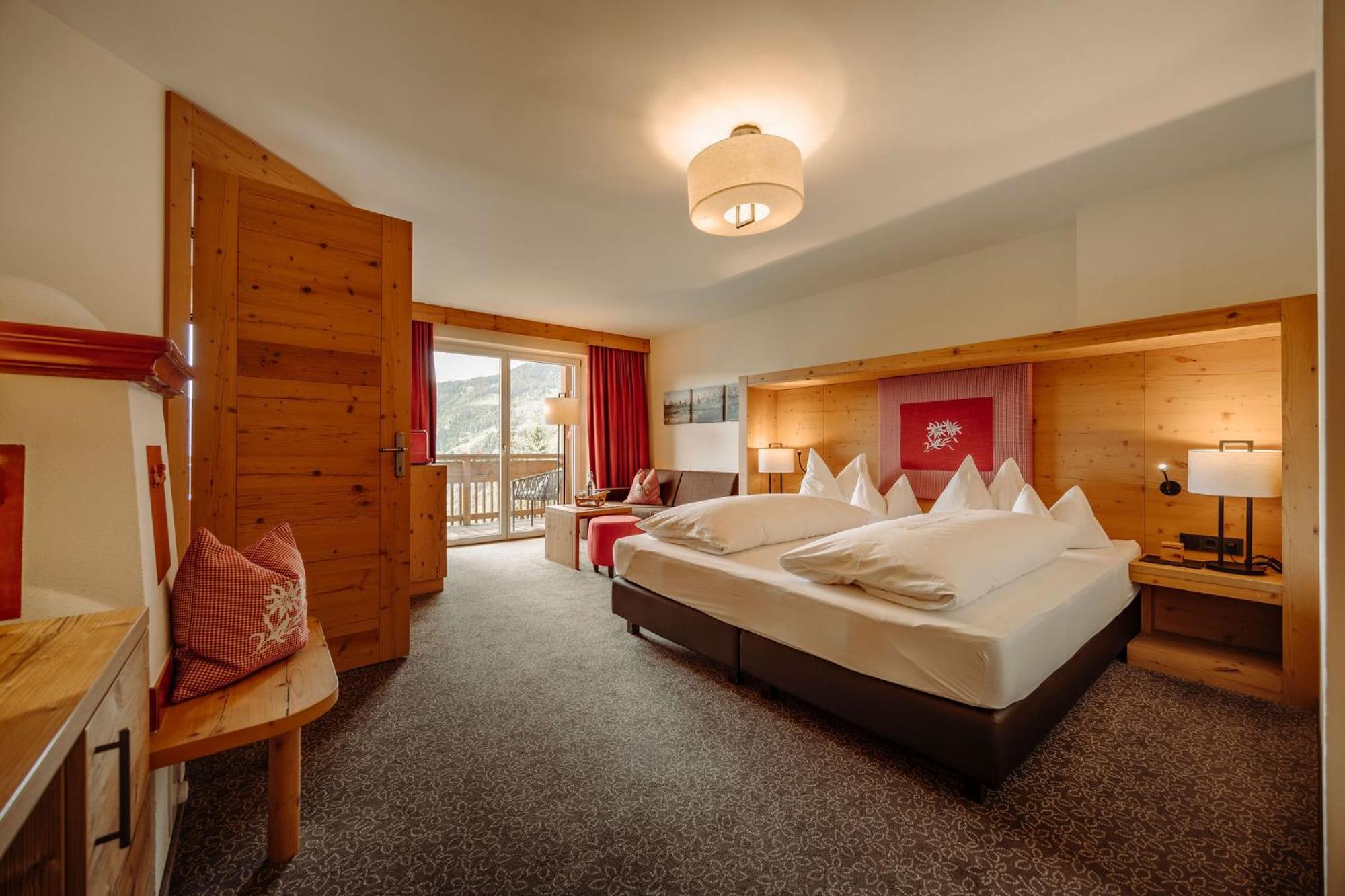 Hotel Bergheimat Muhlbach Am Hochkonig Bagian luar foto