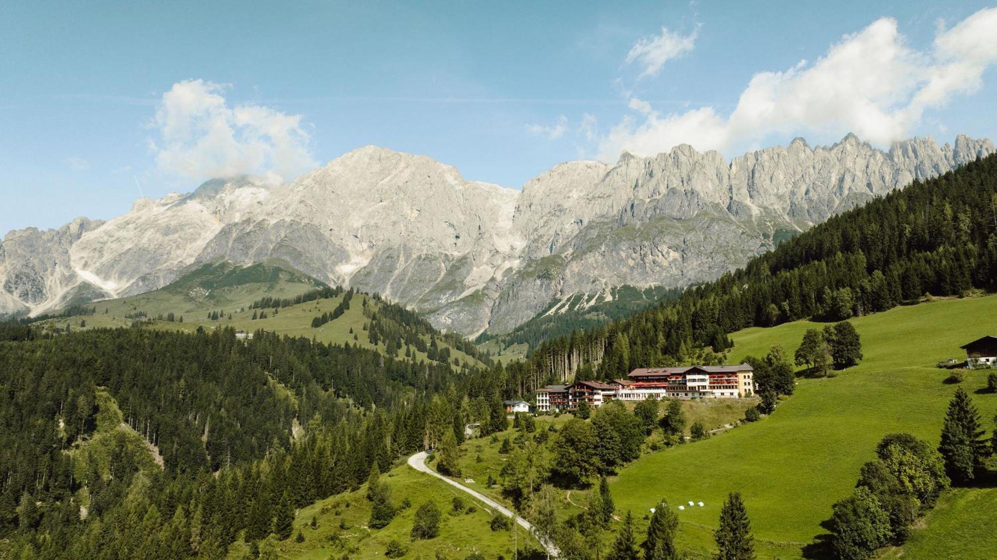 Hotel Bergheimat Muhlbach Am Hochkonig Bagian luar foto